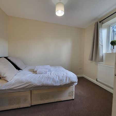 Great Apartment Next To Tooting Bec Tube Station! 伦敦 外观 照片